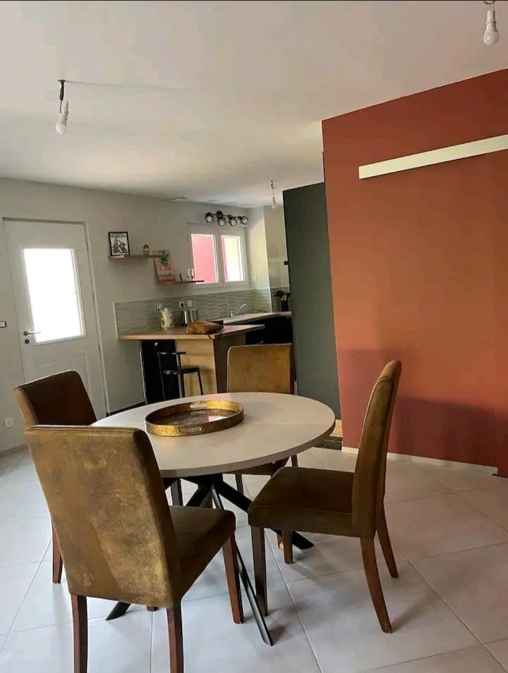 Maison Montoison Ngoại thất bức ảnh